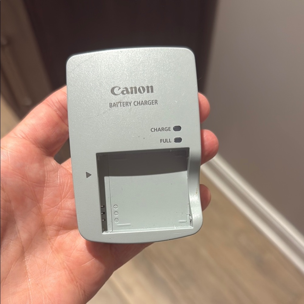 Canon Light Gray Battery Charger